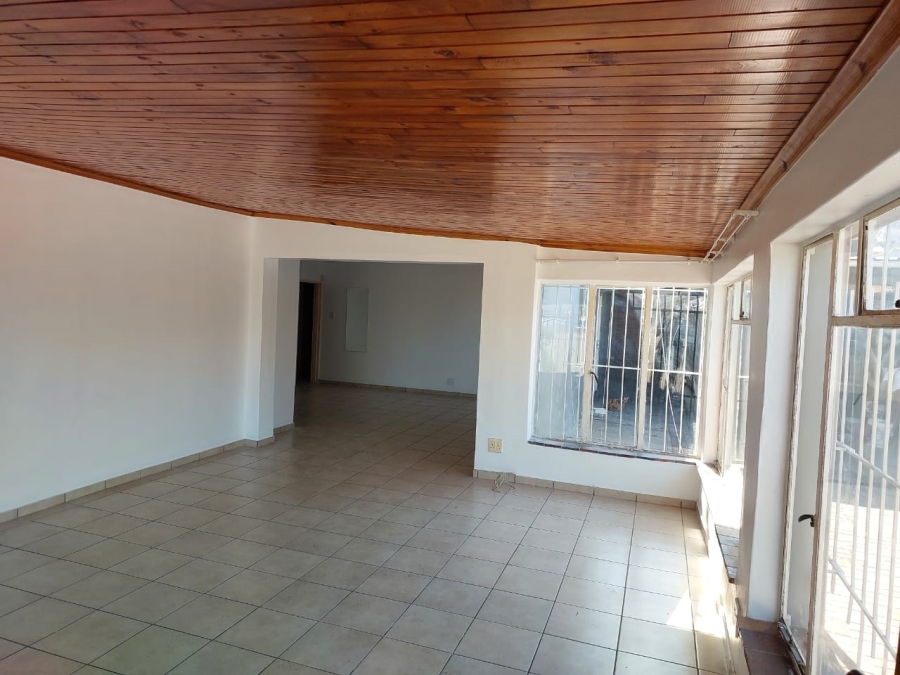 To Let 4 Bedroom Property for Rent in Saldanha Western Cape